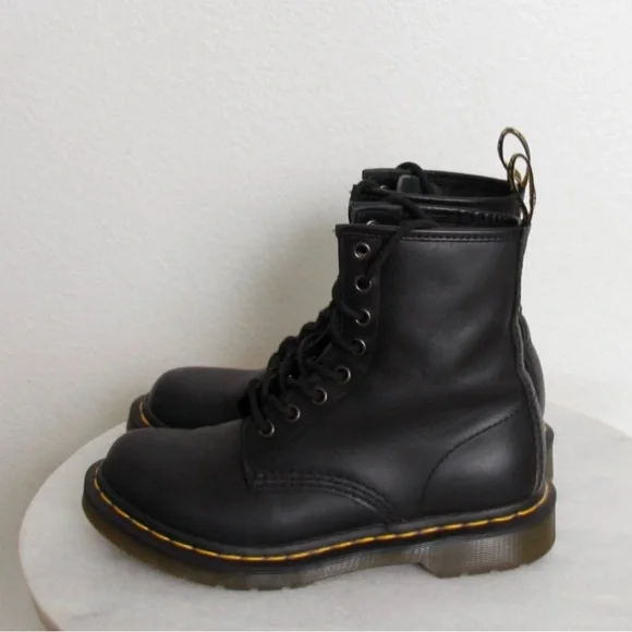 Dr Martens 1460 WOMEN'S SMOOTH LEATHER LACE UP BOOTS Excellent pre-owned! - Picture 3 of 11